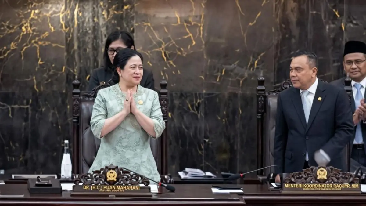 Momen diduga wakil DPR RI mengalami kebocoran mikrofon saat rapat paripurna. (Sumber: Istimewa).