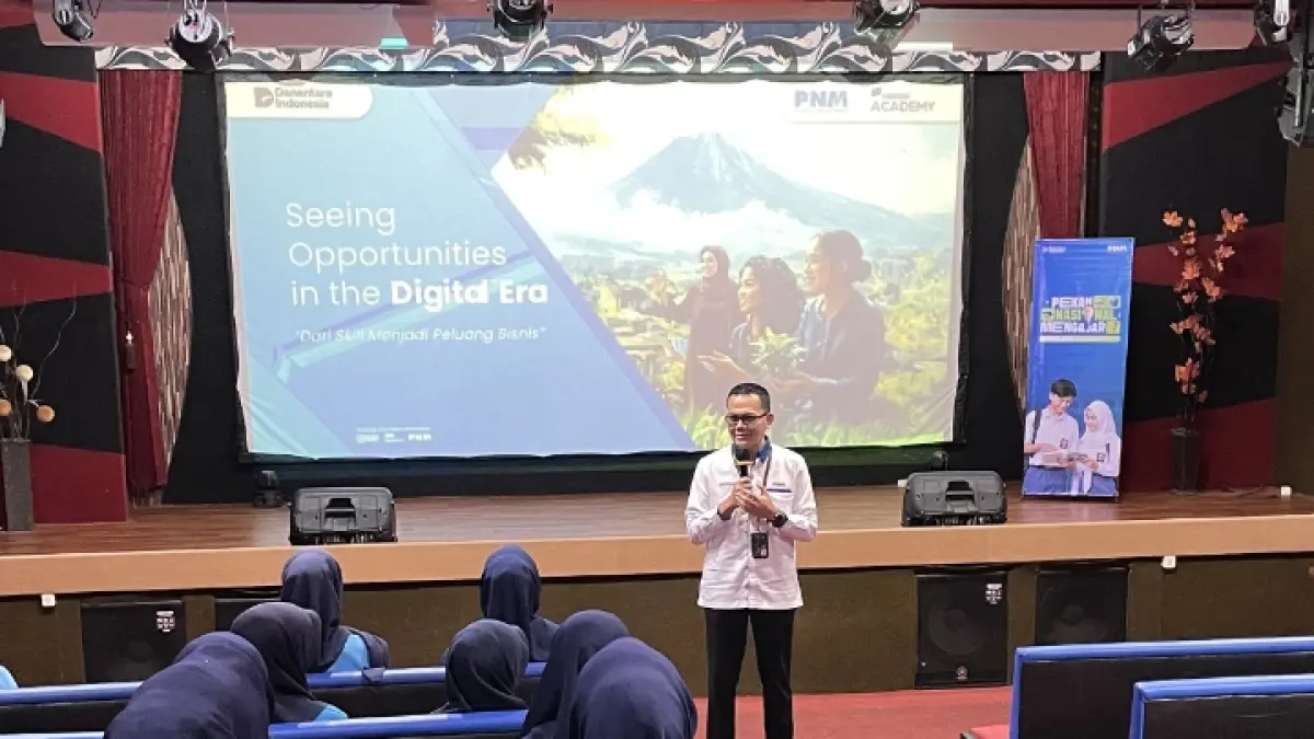 BERBAGI ILMU: Pemimpin PT Permodalan Nasional Madani Cabang Malang, Mizan Sa’roni.