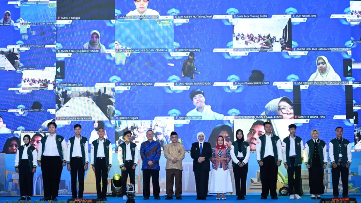 PERKUAT PENDIDIKAN VOKASI: Kemendikdasmen resmi meluncurkan program 3+1 dan pemberangkatan para siswa ke luar negeri. (Dok. Kemendikdasmen)