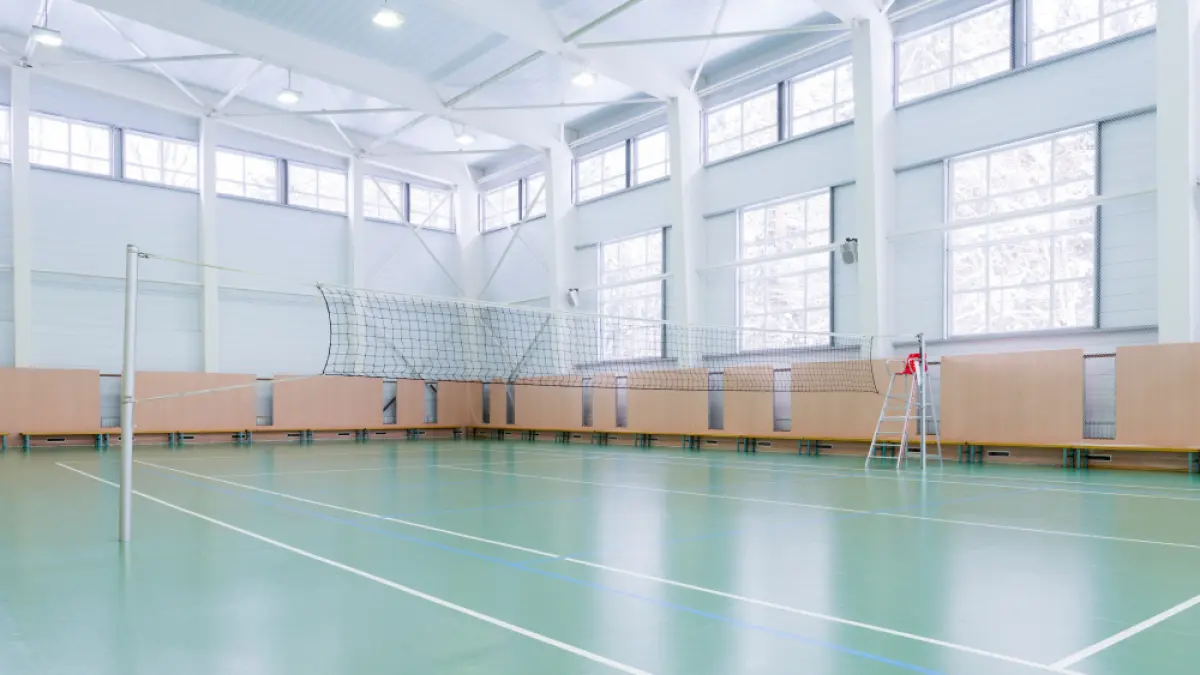 Rekomendasi 3 lapangan badminton di Malang. (Freepik)