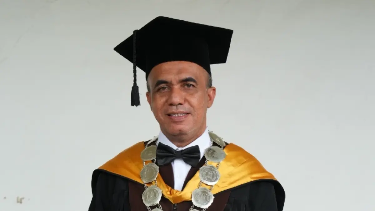Dr Ali Hanafiah ST MM, Ketua STIA Malang.