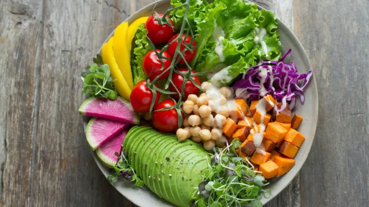 Ilustrasi makanan sehat. (Sumber: Unsplash).