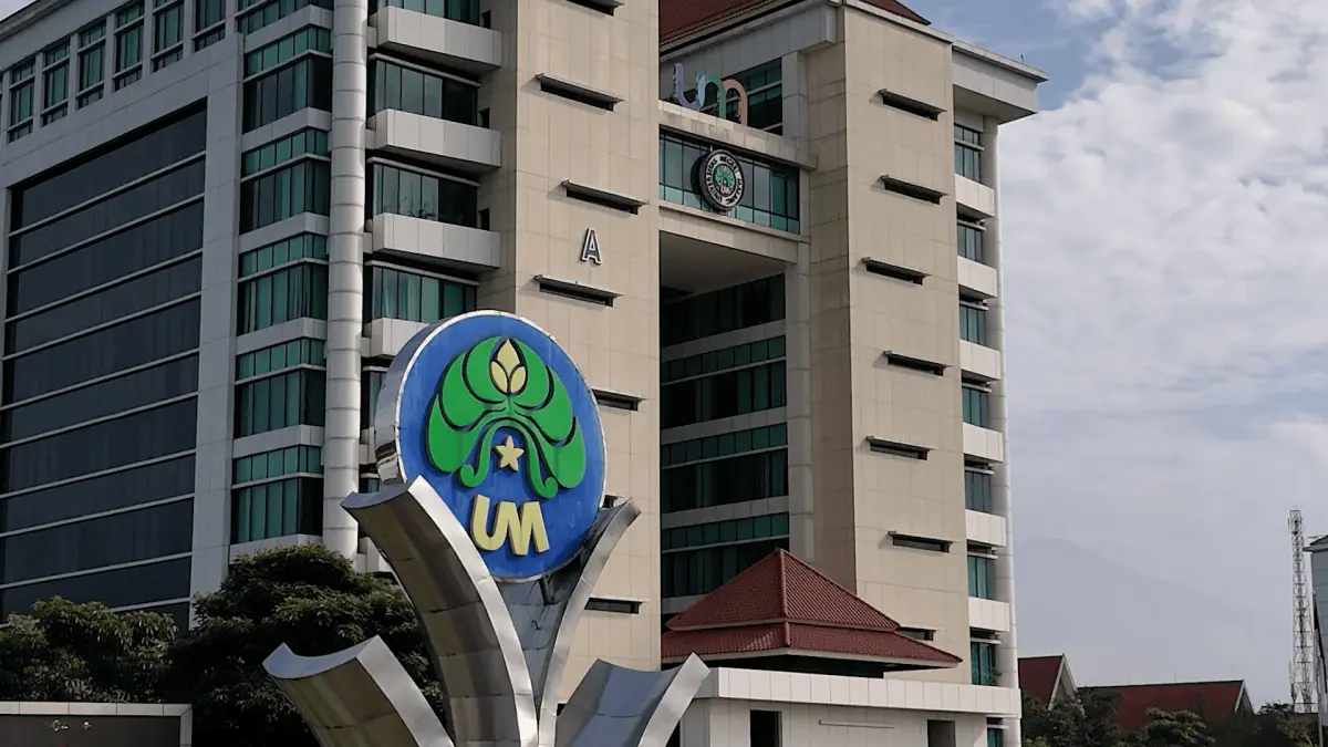 Universitas Negeri Malang (UM).