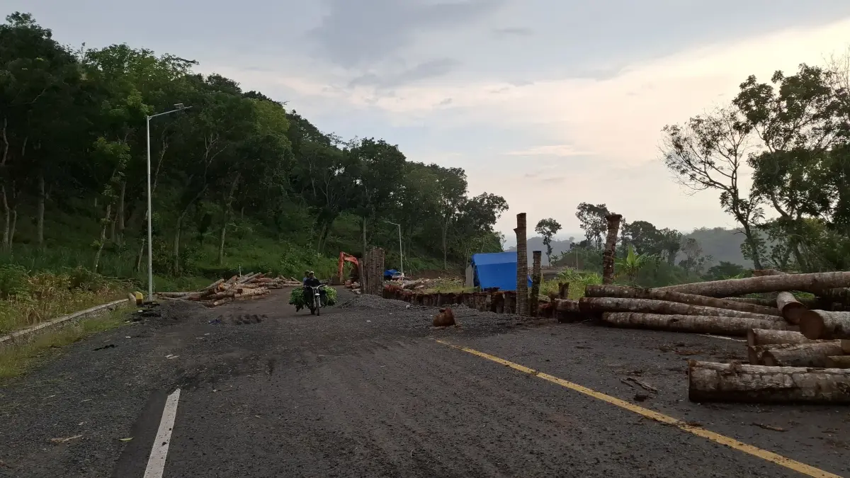 Jalur JLS di Pantai Modangan. (Biyan Mudzaky Hanindito/Radar Malang)