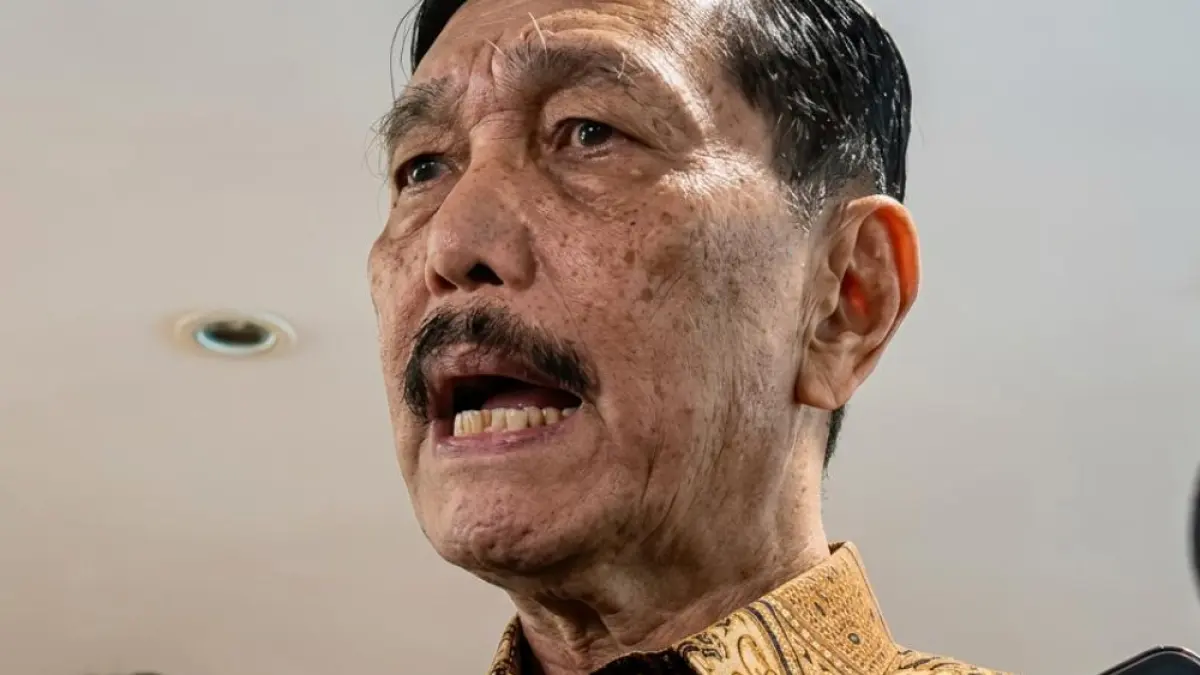 Luhut Binsar Pandjaitan saat ditemui dalam acara ASEAN Regional Economic Outlook and Fiscal Policy di kantornya, Jakarta Pusat, Senin (25/2). (Sumber: Istimewa).