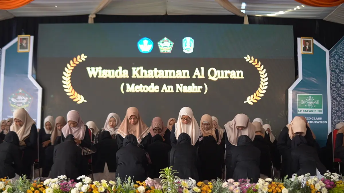 BERKARAKTER: Wisuda Khataman Alquran Juz 30 dengan Metode An-Nashr siswa SMK NU Sunan Ampel Poncokusumo.