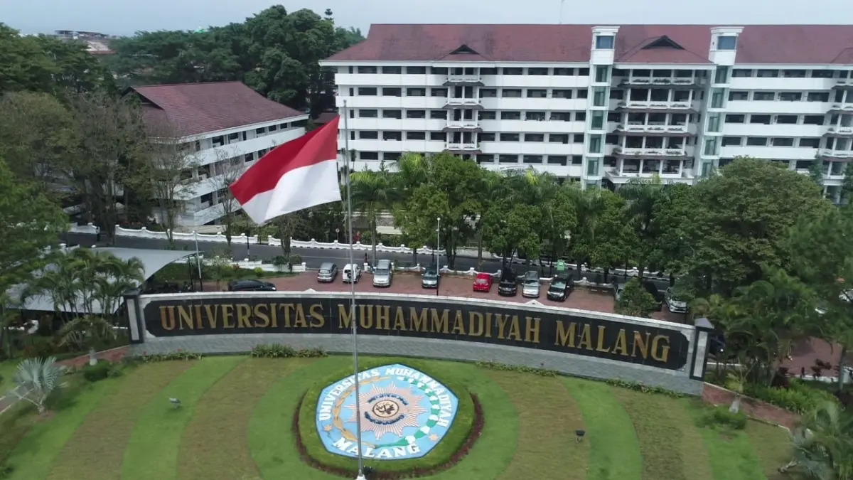 UMM: Memiliki puluhan program studi dari jenjang vokasi, sarjana (S1), magister (S2), hingga doktor (S3). (umm.ac.id)