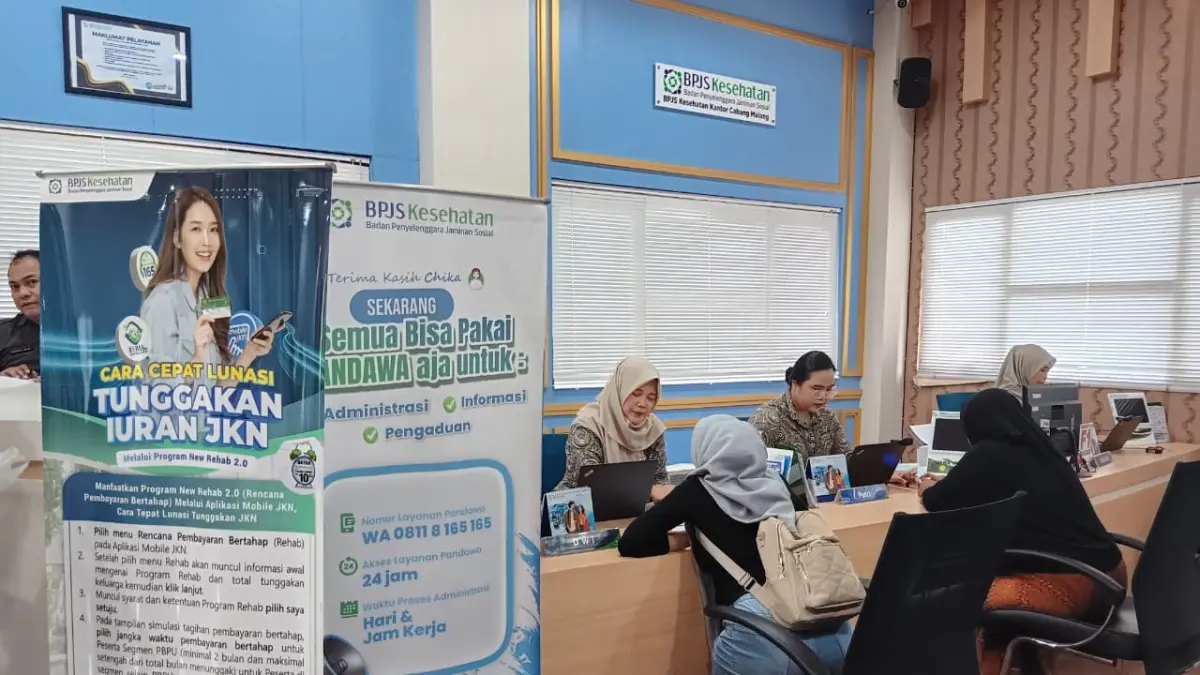 Antrean di kantor BPJS Kesehatan Malang