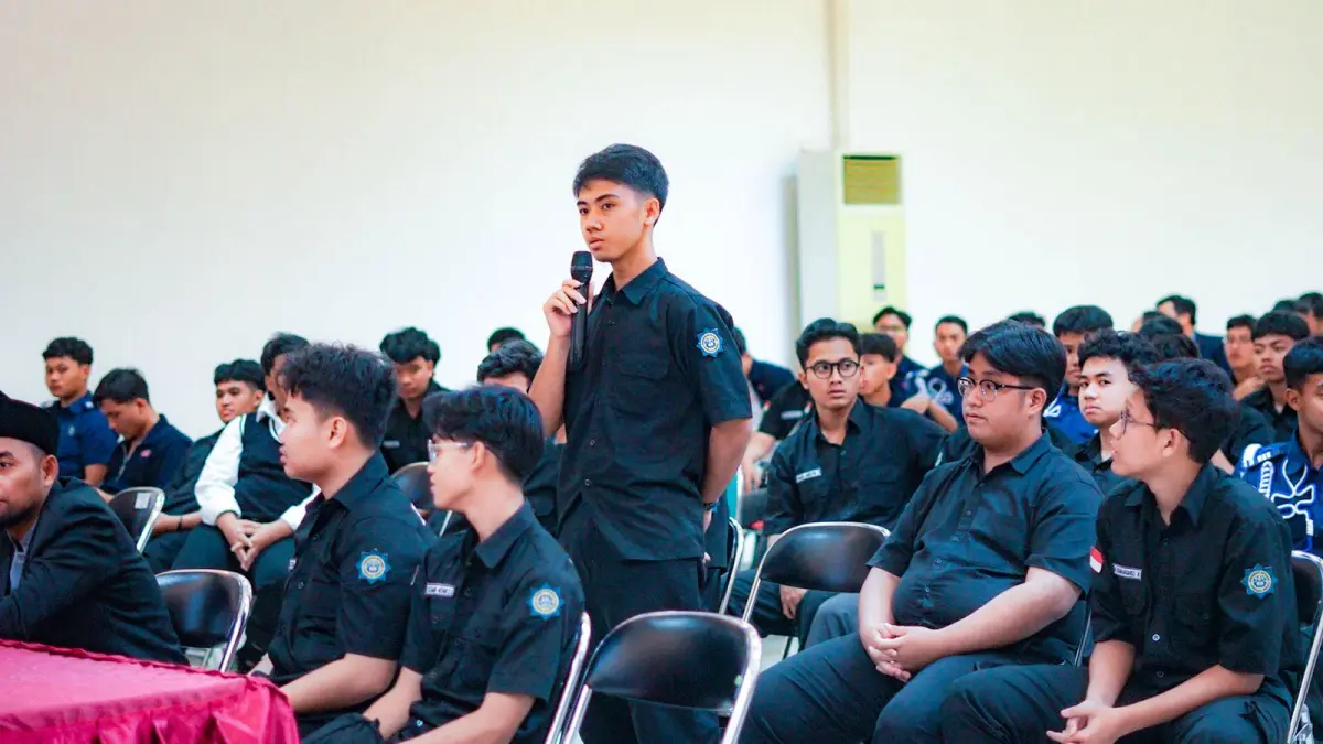 DISIPLIN: Para santri di SAM Ar-Rohmah Islamic Boarding School Dau, Malang memiliki kedisiplinan yang tinggi,