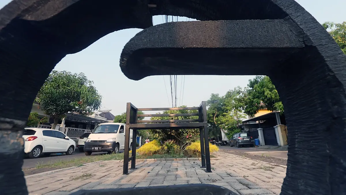 BAKAL BENTUK PERDA: Area terbuka di Perumahan Titan Asri, RW 12, Kelurahan Purwantoro, Blimbing bisa dimasukkan dalam luasan RTH Kota Malang. (Darmono/Radar Malang)