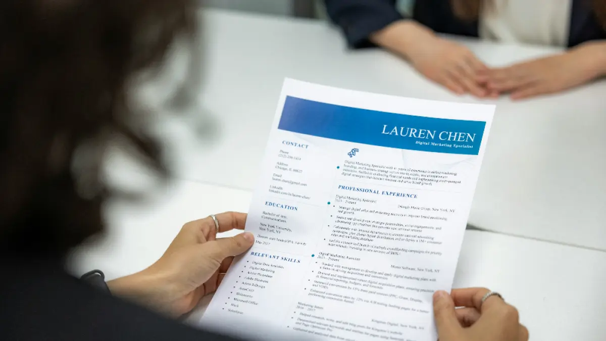 Ilustrasi Curriculum Vitae. (Sumber: Unsplash).
