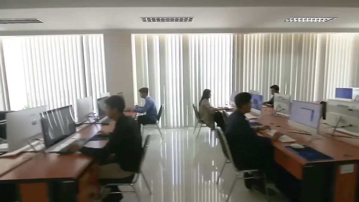 PTN di Malang yang menjadwalkan batas akhir penutupan seleksi mandiri di bulan Juni.
