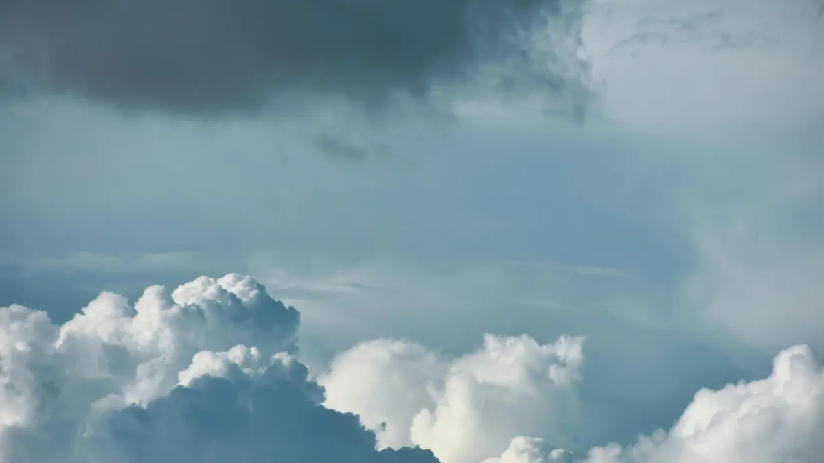 Prakiraan Cuaca Kota Malang Jumat 12 Juni 2026, Seluruh Wilayah Diprediksi Berawan (Source: Pexels)