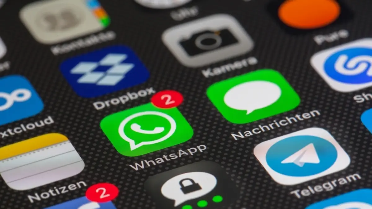 ILUSTRASI WHATSAPP: Aplikasi Percakapan yang Sering Digunakan Masyarakat (Sumber: Pixabay).