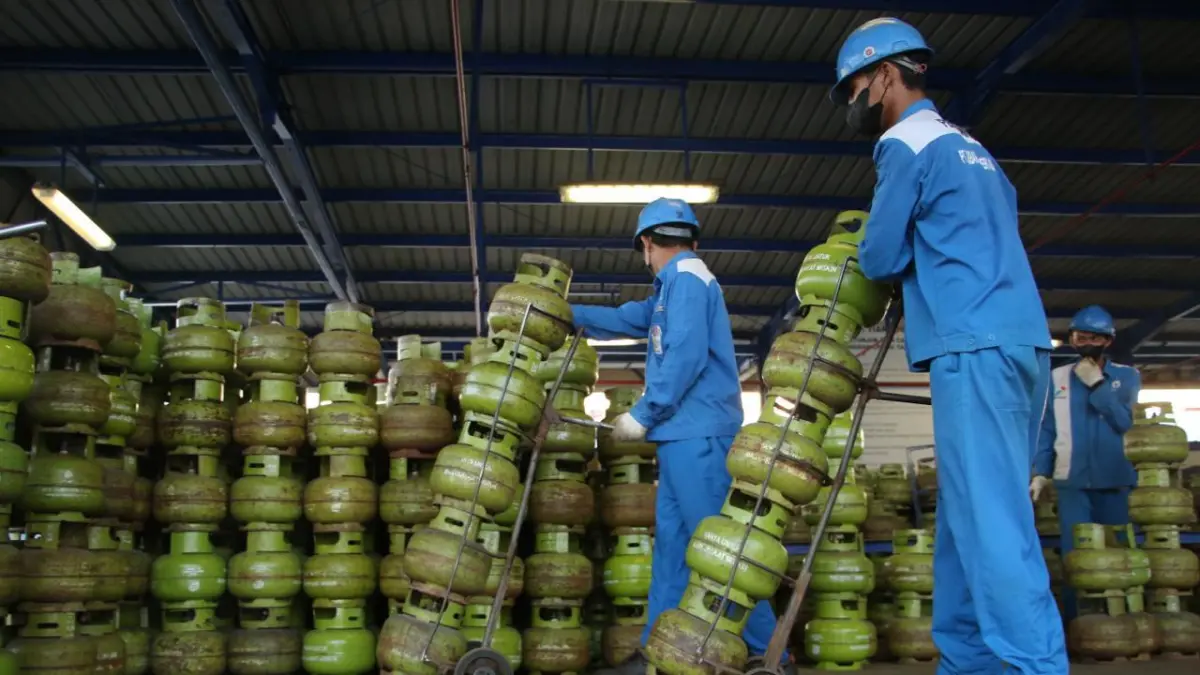 DITAMBAH: Pasokan LPG 3 kg di Jawa Timur yang dipastikan aman.