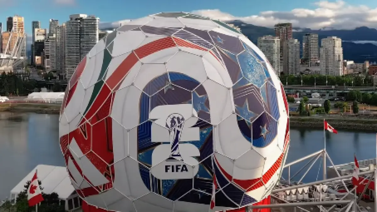 FIFA Museum di Science World (Instagram @calsnape)