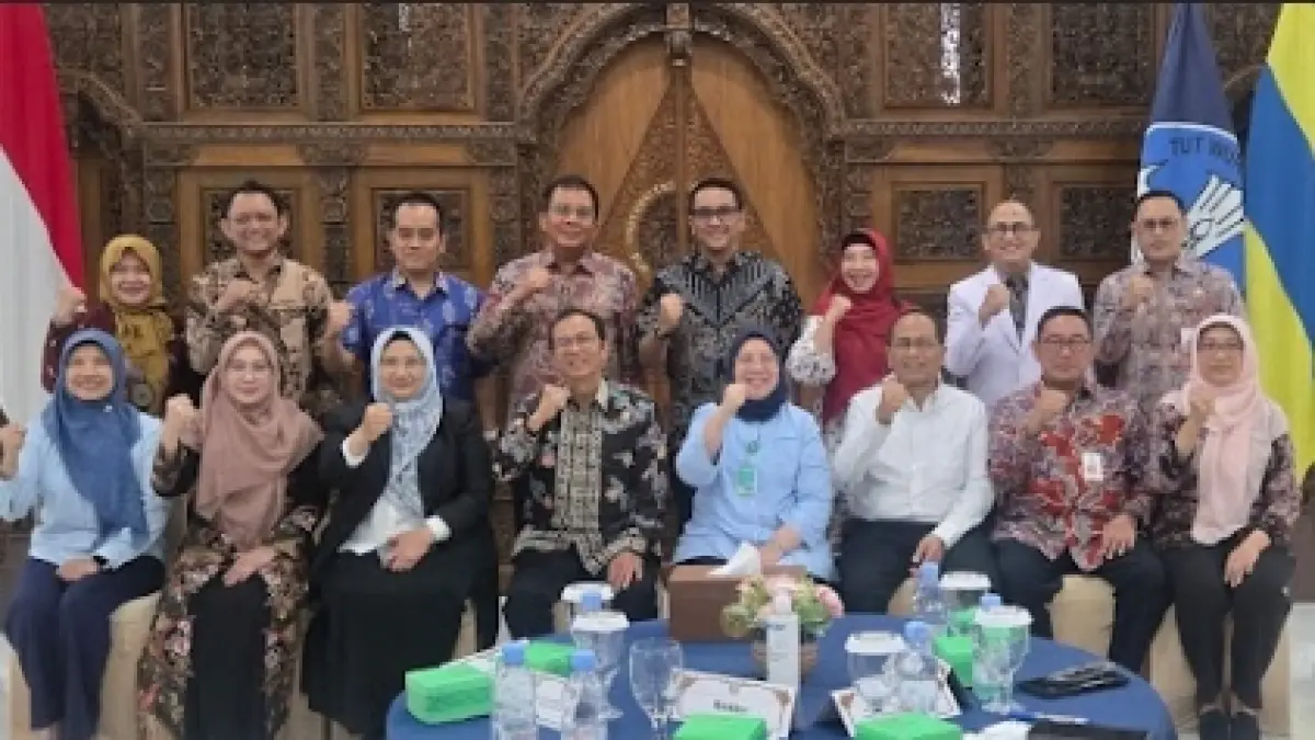 SEMANGAT: RSSA bersama Universitas Airlangga berkomitmen menghasilkan dokter spesialis yang andal.