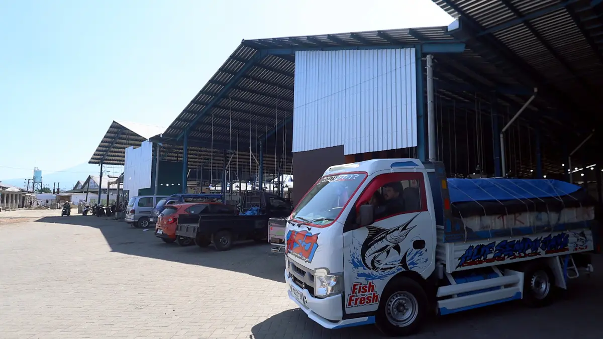 WAJIB TERTIB: Area parkir di belakang tempat relokasi Pasar Gadang sudah disiapkan Dishub Kota Malang.