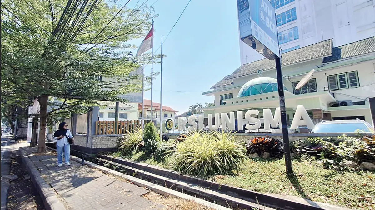 Kabar tunggakan gaji untuk pegawai RSI Unisma diakui pihak manajemen. (Nabila Amelia/Radar Malang)