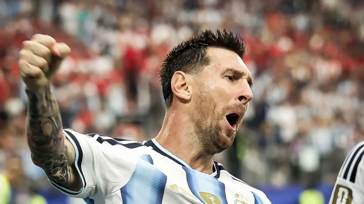 Kemenangan Messi mencetak sejarah Piala Dunia (Sumber: X @brfootball)
