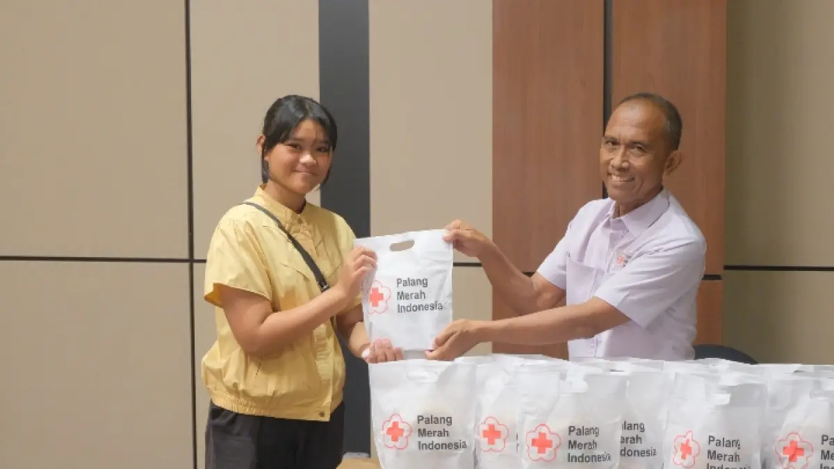 SOSIAL: Aston Malang Hotel & Conference Center bekerja sama dengan Palang Merah Indonesia (PMI) Kota Malang menyelenggarakan kegiatan donor darah pada Senin kemarin (22/6).
