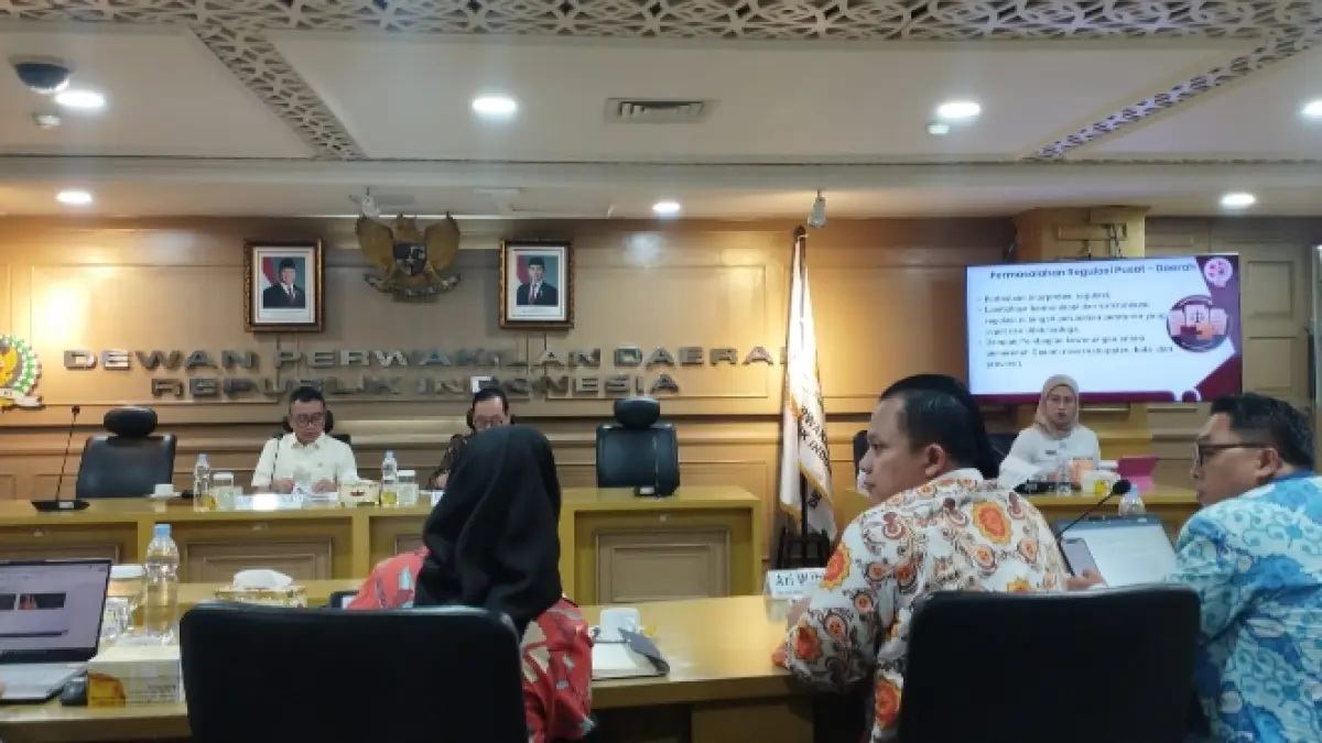 ASPIRASI: Rapat Dengar Pendapat Umum Koalisi Perlindungan Guru dan DPD RI yang membahas berbagai persoalan guru dan pendidikan, pagi ini (24/6).
