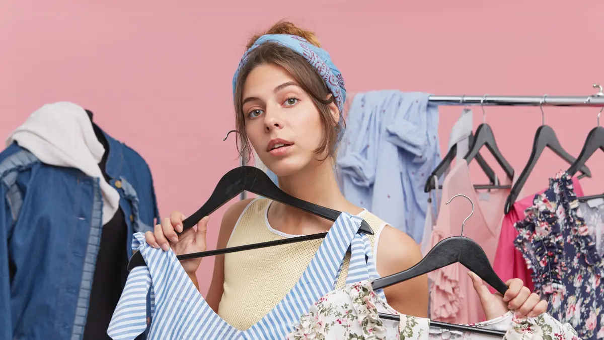 Budaya thrifting atau dalbo kini menjadi bagian dari gaya hidup anak muda Malang.