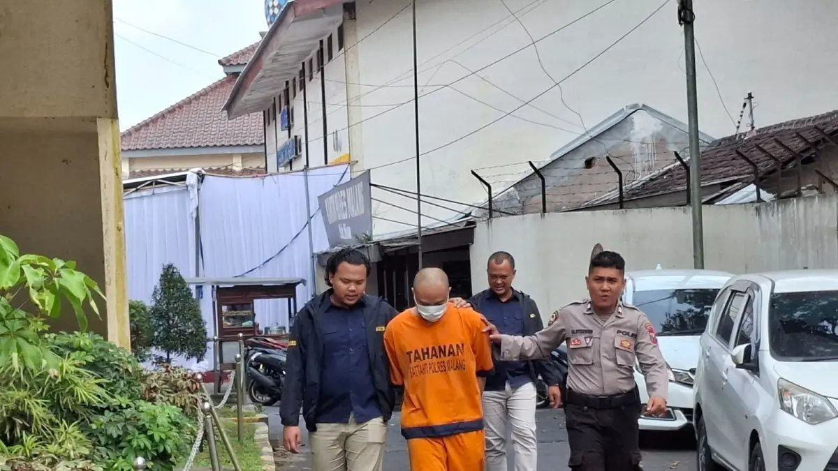 Pelaku penipuan menyaru ajudan Gubernur Jatim