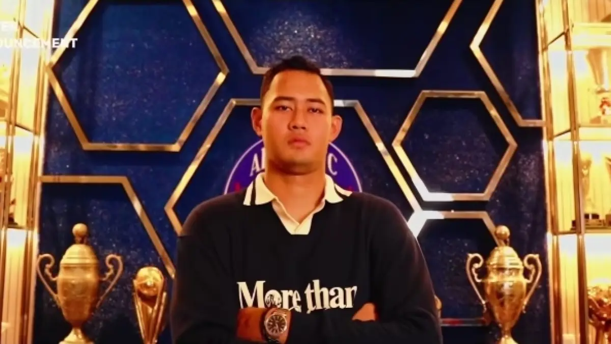  Erlangga Setyo diperkenalkan Arema FC. (Arema FC)