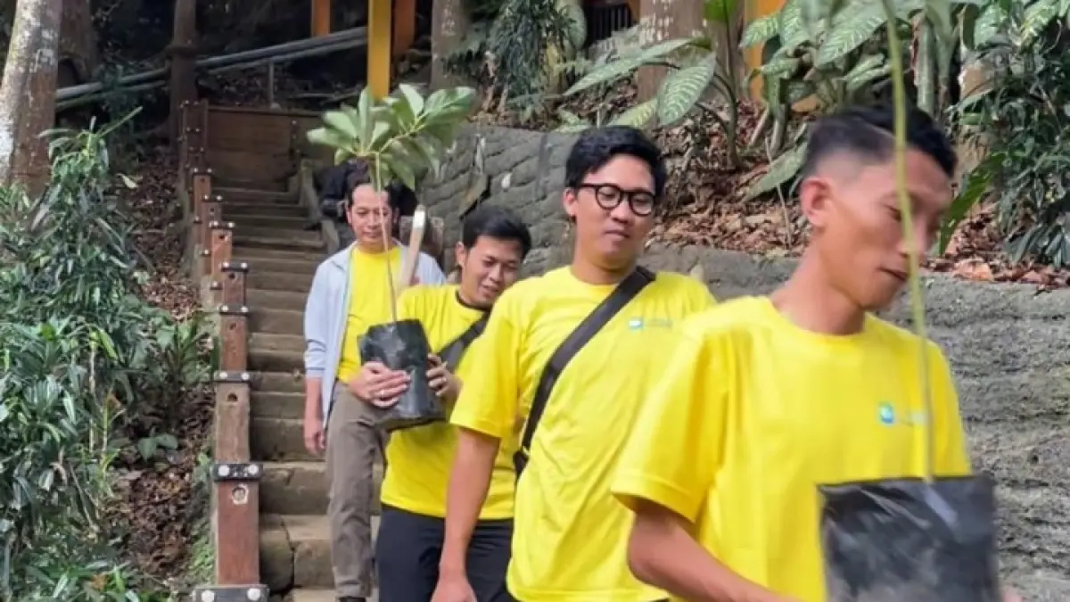 UNTUK LINGKUNGAN: Salah satu aksi yang mengusung tema Go Green.
