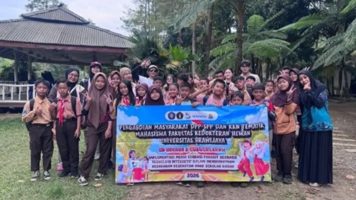 SEJAK DINI: FKH Universitas Brawijaya (UB) terus mendorong peningkatan kesadaran hidup sehat melalui kegiatan edukasi penyakit parasit berbasis teknologi tepat guna, Jumat (26/6).
