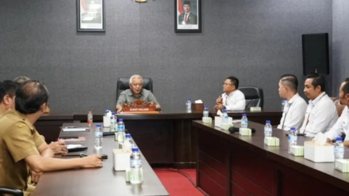 SERIUS: PT PLN (Persero) UP3 Malang memperkuat sinergi dengan Pemkab Malang melalui audiensi bersama Bupati Malang, Mochamad Sanusi, Kamis (25/6).

