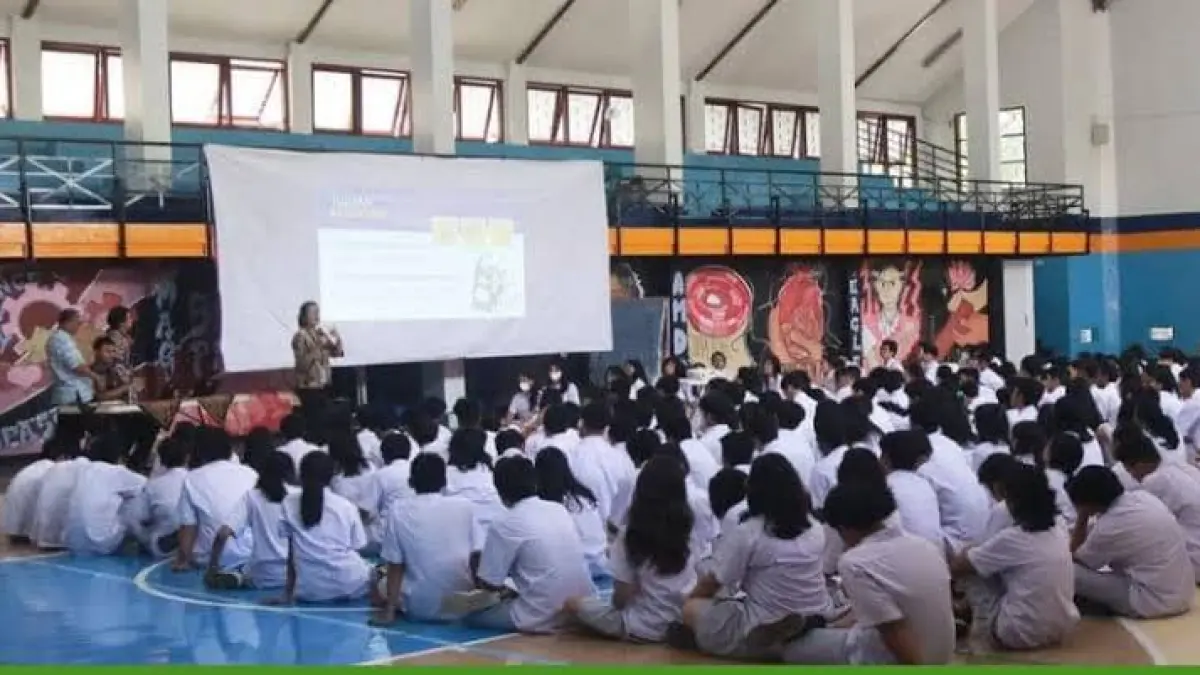 Doa Kembali Masuk Sekolah Setelah Liburan Demi Kebaikan Anak (Sumber: Popmama.com)