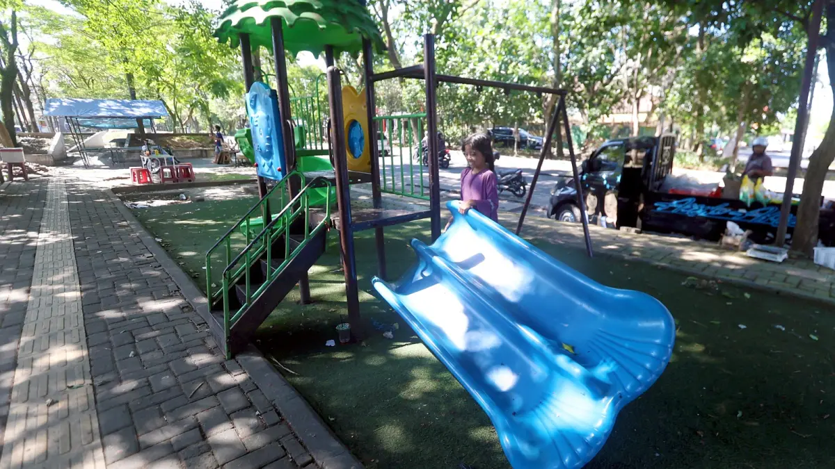 JADI PRIORITAS: Tambahan dana untuk perawatan Taman Raya Langsep dan taman-taman lainnya di Kota Malang bakal diupayakan anggota dewan.