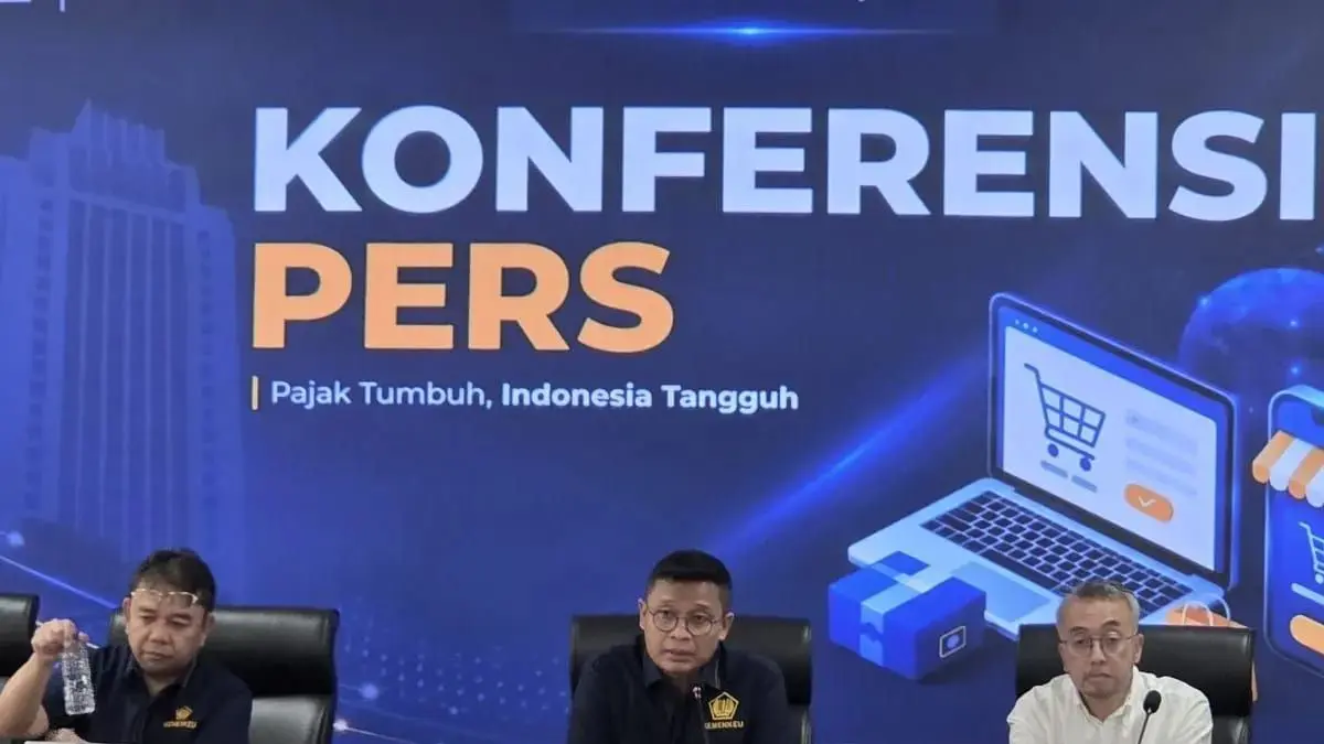 Para Pimpinan Direktorat Jendral Pajak sedang berbicara di Konferensi Pers. (Sumber: Google)