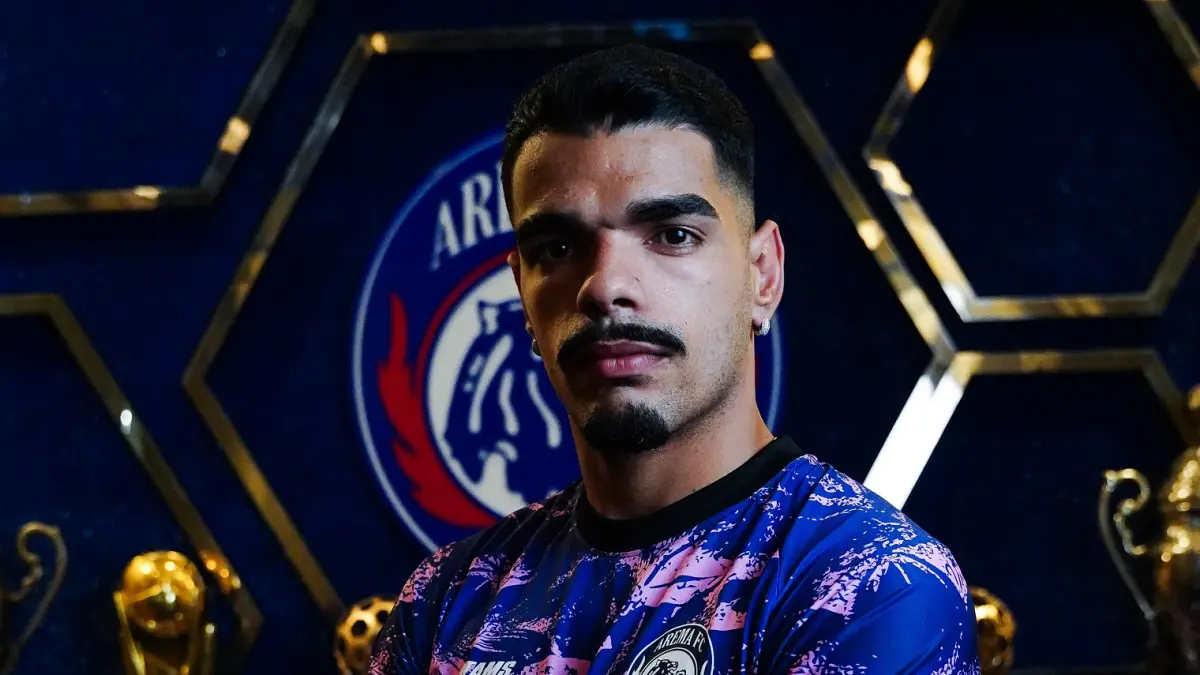 Marcos Vinicius resmi berseragam Arema FC. (MO Arema FC)