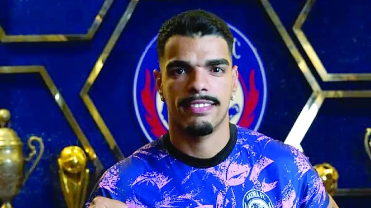 AMUNISI ANYAR: Manajemen Arema FC resmi memperkenalkan Marcos Vinicius sebagai rekrutan anyar untuk kompetisi musim 2026/2027.