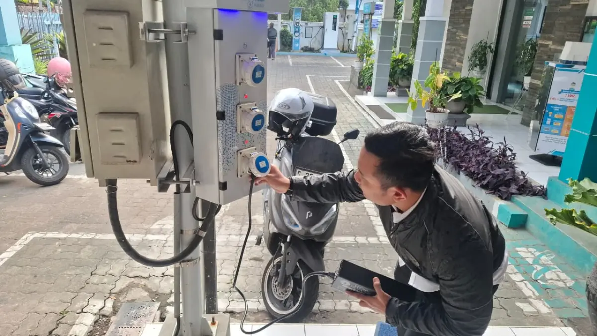 Transaksi SPKLU di Kota Batu Melonjak 2 Kali Lipat (Ramyzard Rafsanjani/Radar Batu)