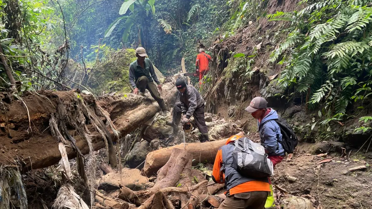 Susur Sungai Sasar Enam Titik Rawan Banjir Bandang di Kota Batu (Rori Dinanda Bestari/Radar Batu)