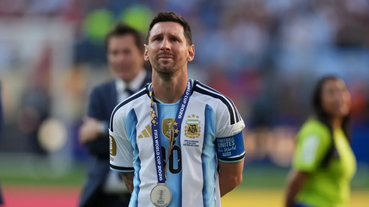 KECEWA: Lionel Messi setelah Argentina Dikalahkan Spanyol dalam Laga Final Piala Dunia 2026 (Sumber: AP Photo).