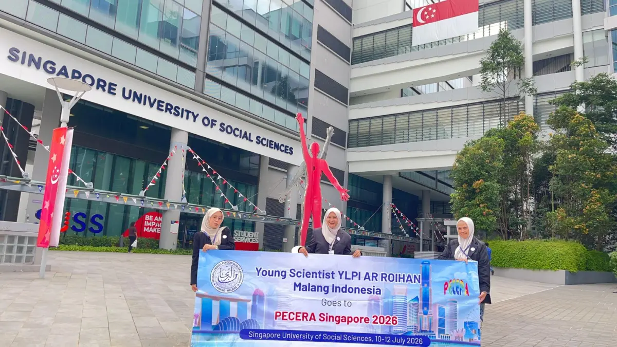 MEMBANGGAKAN: Para guru MI Terpadu Ar-Roihan Pasific Early Childhood Education Research Association (PECERA) 2026 di Singapura beberapa waktu lalu.

