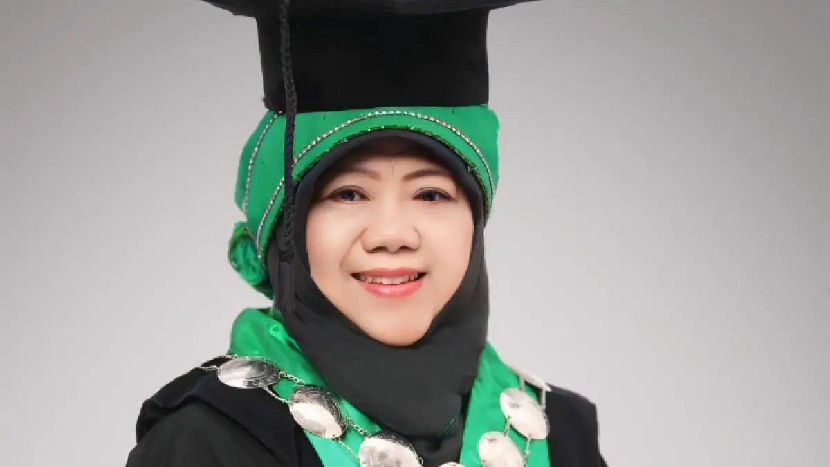 Prof Dr Ir Hj Ririen Prihandarini MS