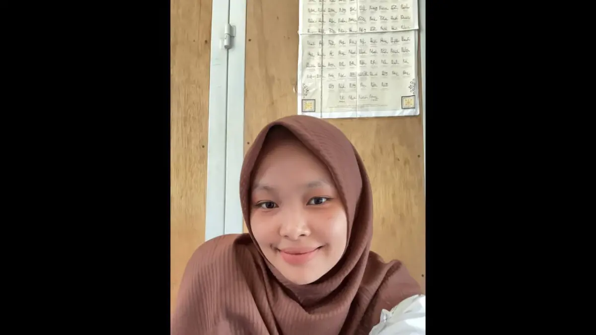 Putri Purwaning Tyas, S. Pd, Guru MTsN 6 Malang
