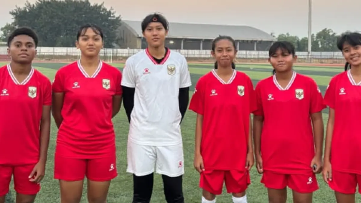 DAPAT KEPERCAYAAN: Para pemain Arema FC Women mulai mengikuti pemusatan latihan Timnas Putri U-17, kemarin.