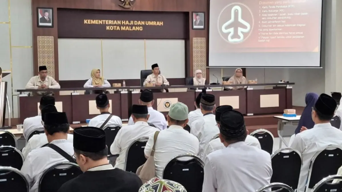 PERSIAPAN: Kantor Kemenhaj Kota Malang melakukan sosialisasi kepada calon jemaah haji, kemarin (29/7). (Nabila Amelia/Radar Malang)