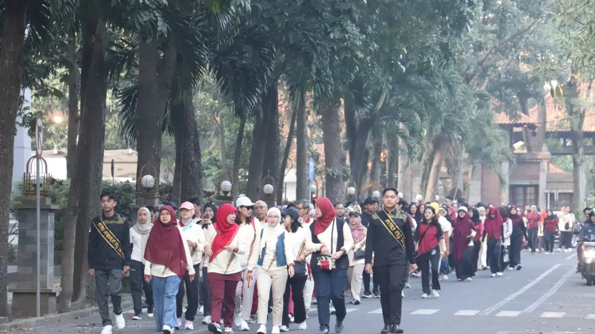 KOMPAK: Sivitas akademika Fakultas Kedokteran Gigi Universitas Brawijaya.