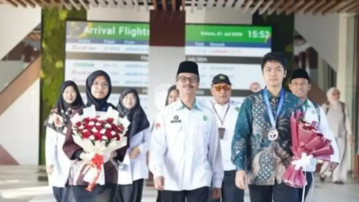 Murid MAN 2 Kota Malang, Ahmad GEMILANG: Kautsar Ramadani, sukses meraih medali perunggu dalam ajang bergengsi International Chemistry Olympiad (IChO) 2026. 