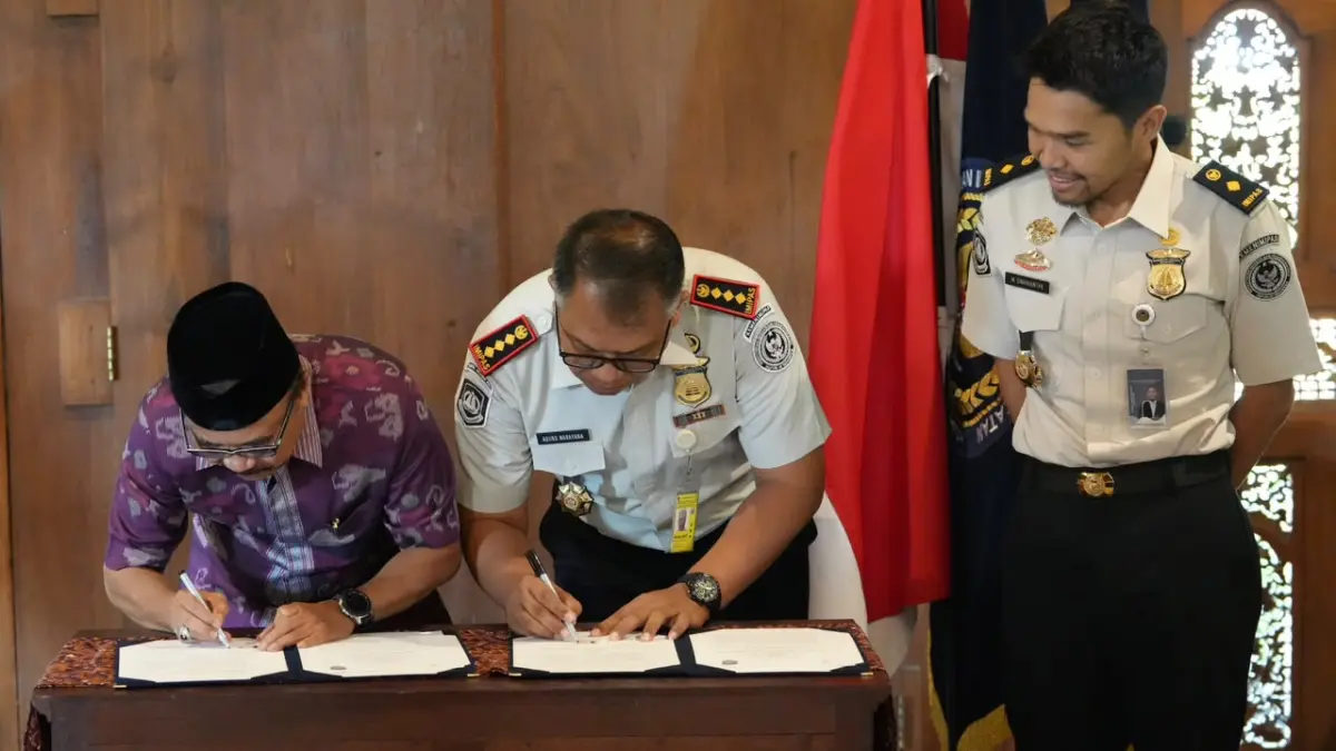 SEPAKAT: Penandatanganan Perjanjian Kerja Sama (PKS) Pembentukan Unit Layanan Izin Tinggal dan Informasi Keimigrasian (ULTIMA I