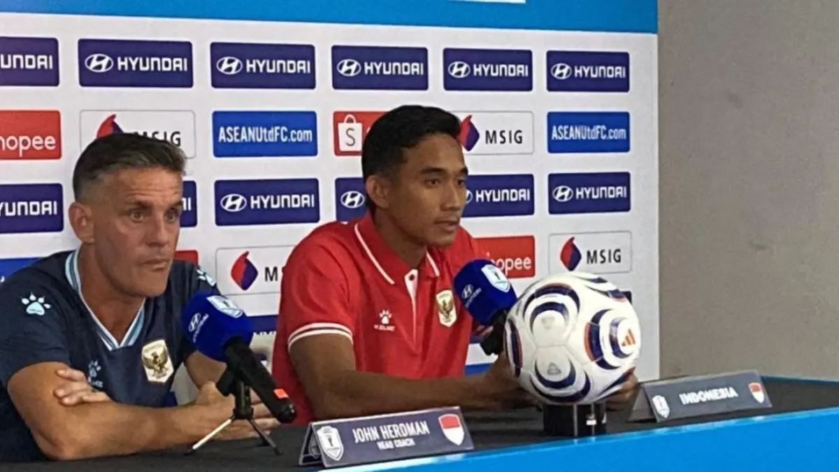 John Herdman, Pelatih  Timnas Indonesia dalam konferensi Pers. Sumber: Antara NTT News.