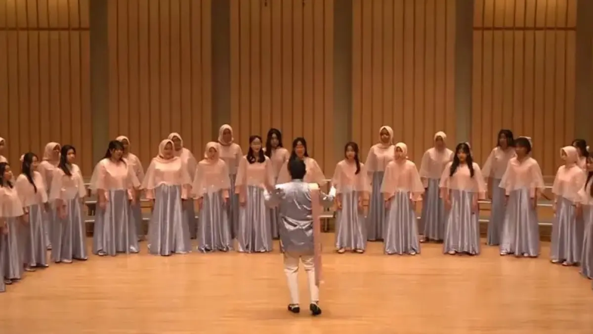 Libels Voice Youth Choir SMAN 15 Surabaya berhasil meraih lima medali emas dalam ajang Singapore International Choir Festival (SICF) dan Taipei International Choir Competition (TICC), mengharumkan nama Indonesia di tingkat internasional. (Sumber: Instagram @libelsvoice) 
